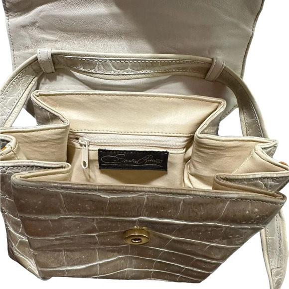 Vintage Sondra Roberts Convertible Crossbody Leather Patent Animal Textu… - Picture 5 of 8